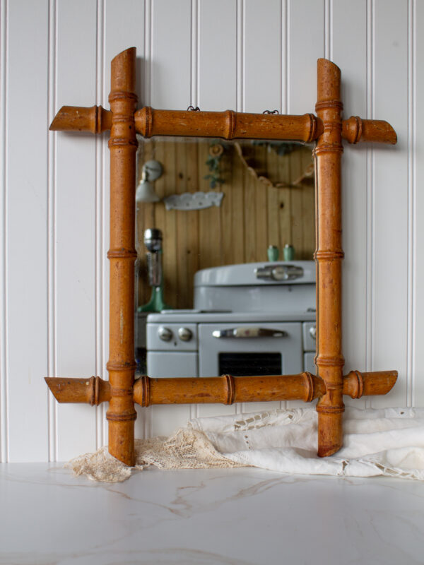 Bamboo Mirror